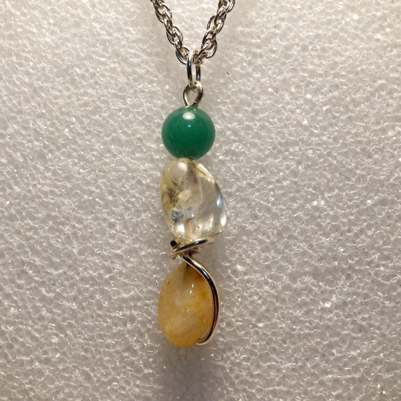 Beautiful Aventurine Citrine Clear Quarts Necklace - Picture 6 of 11